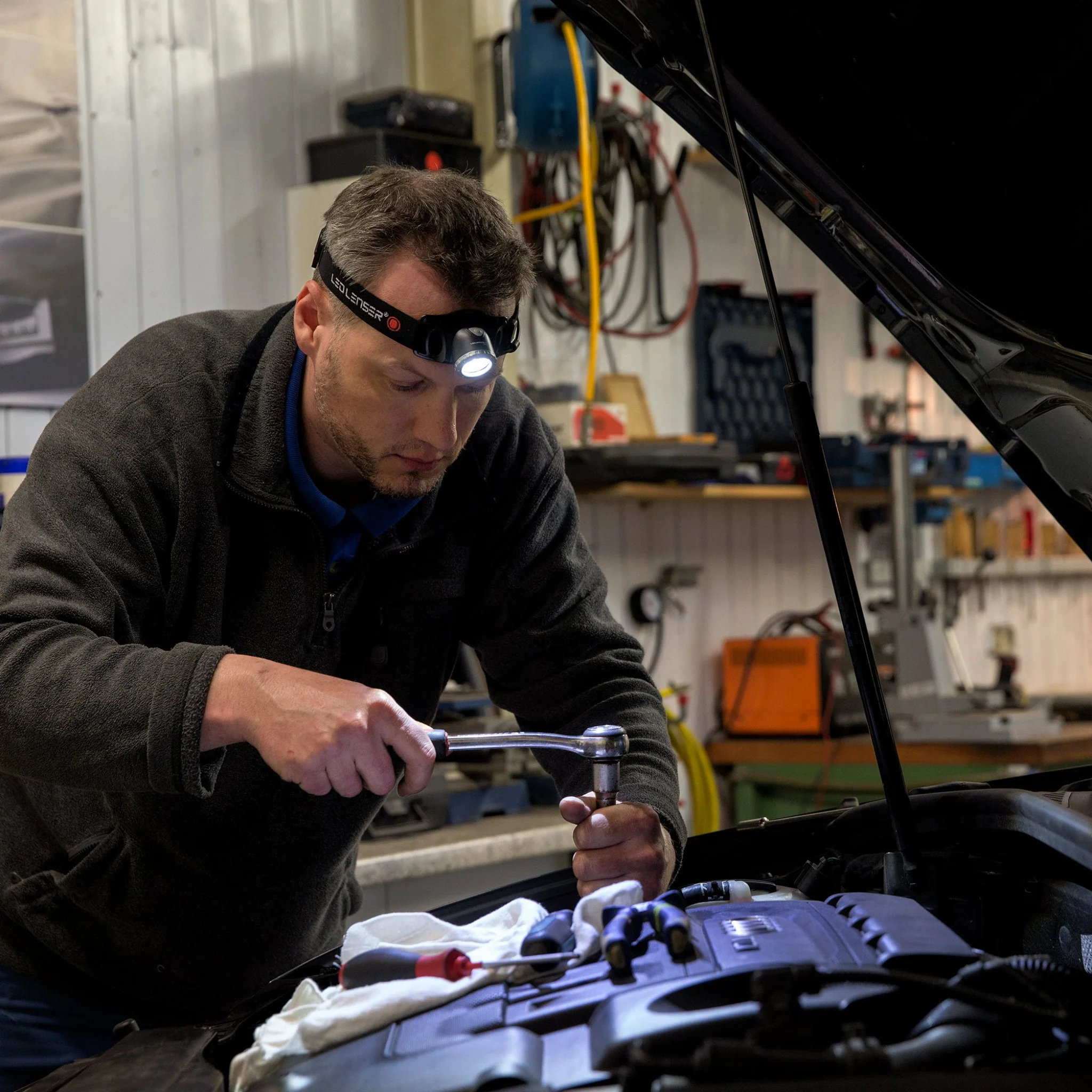 H7R.2 Headlamp - Image 3