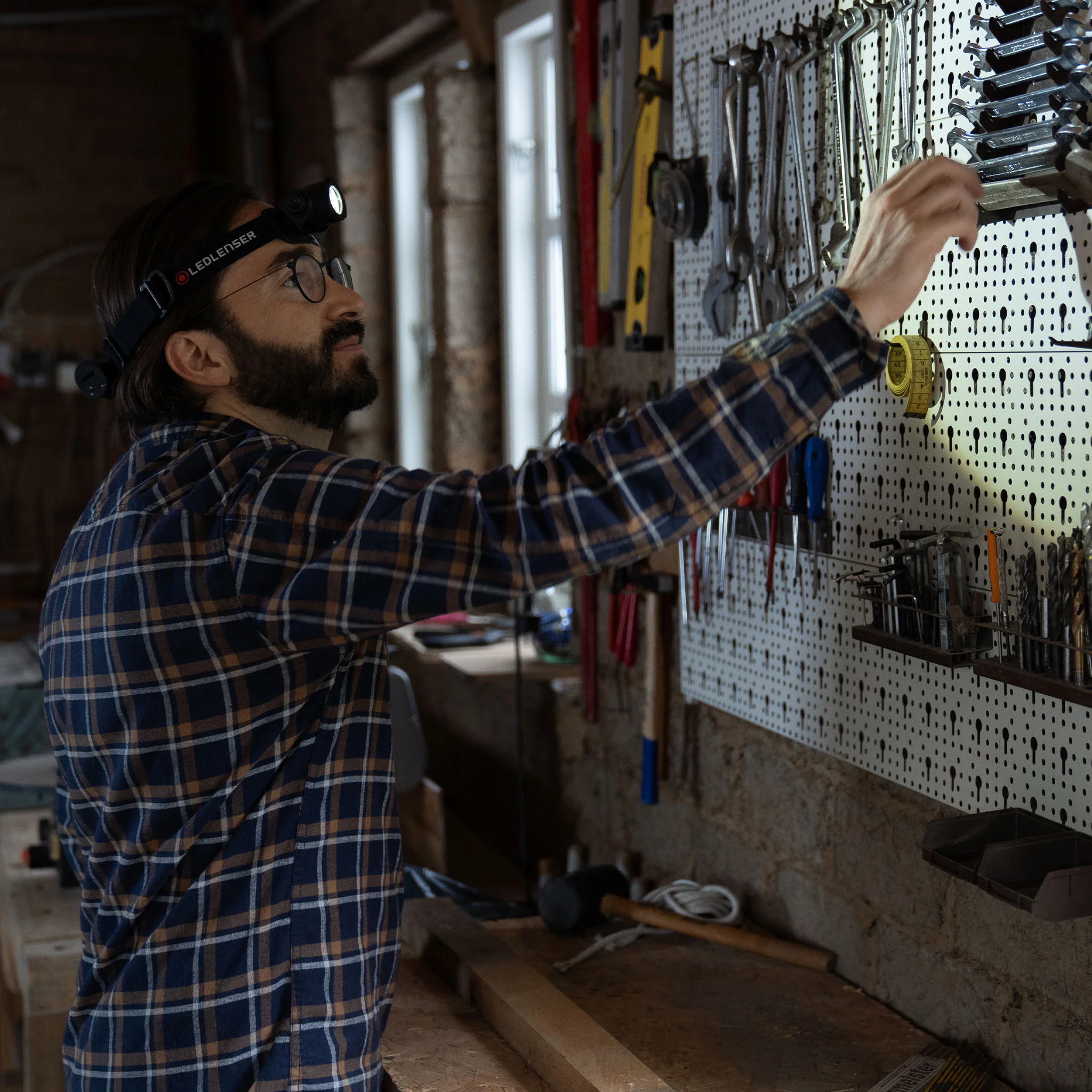 H7R Core Headlamp - Image 6