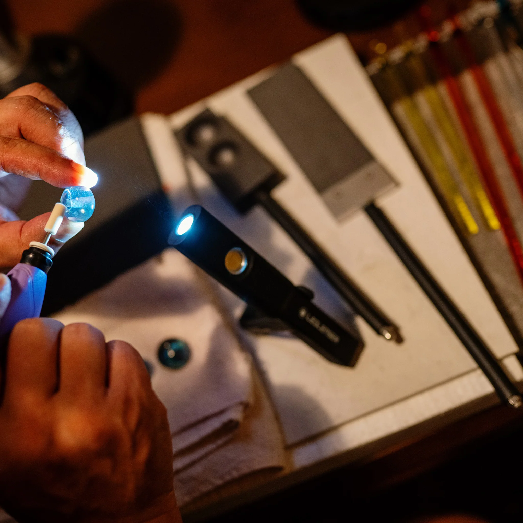 iW4R Work Light - Image 6