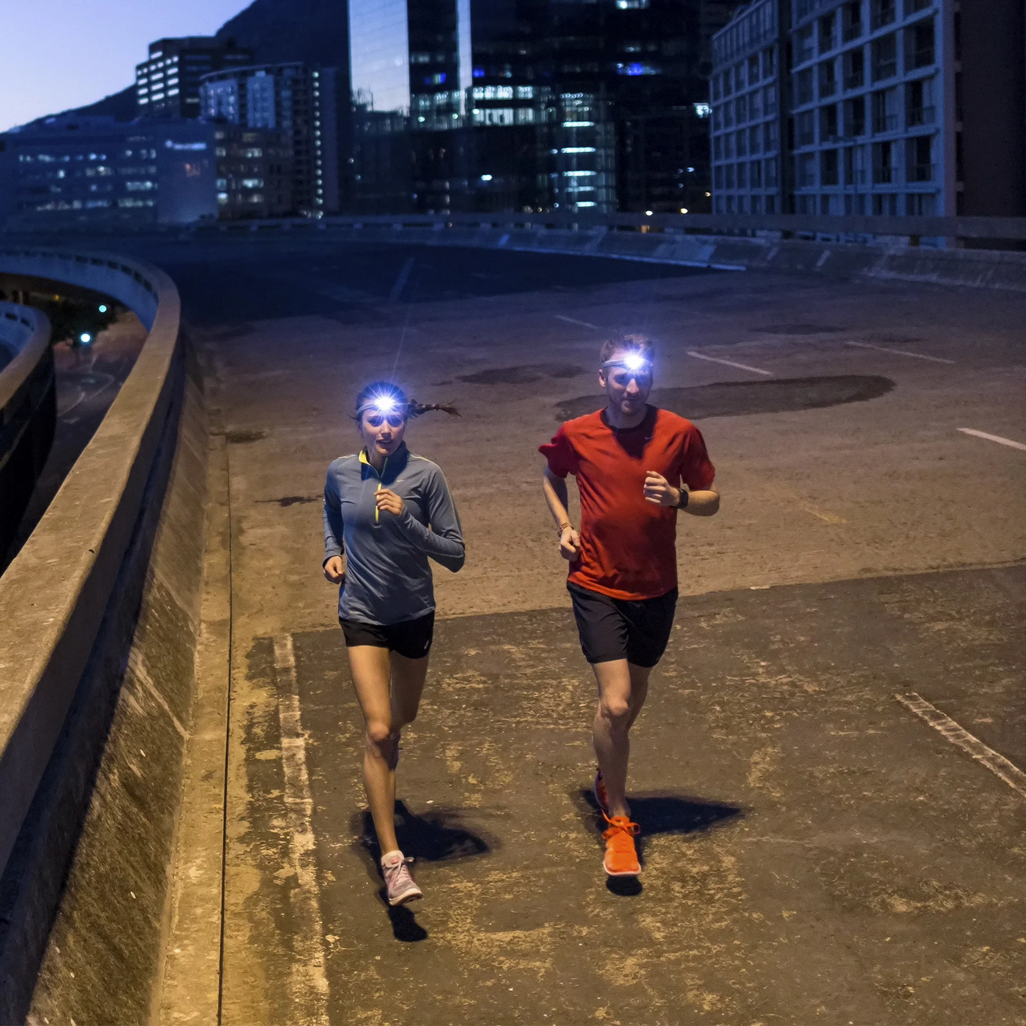 NEO4 Battery Operated Headlamp - Image 2