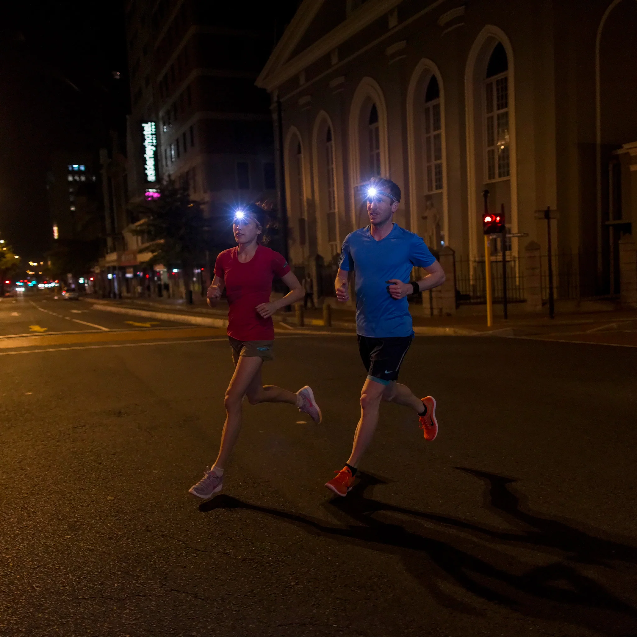 NEO6R Rechargeable Headlamp - Image 2
